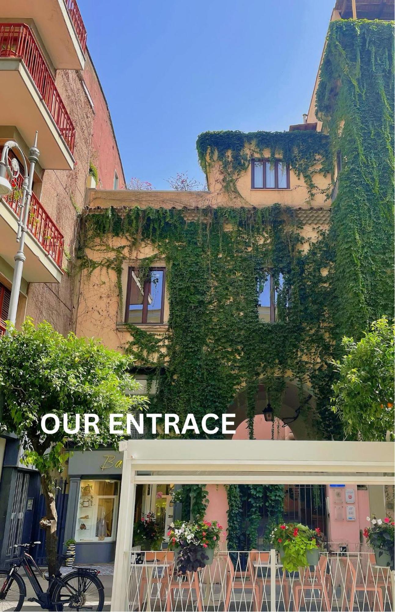 לינה וארוחת בוקר Ambasciata Sorrento Relais מראה חיצוני תמונה