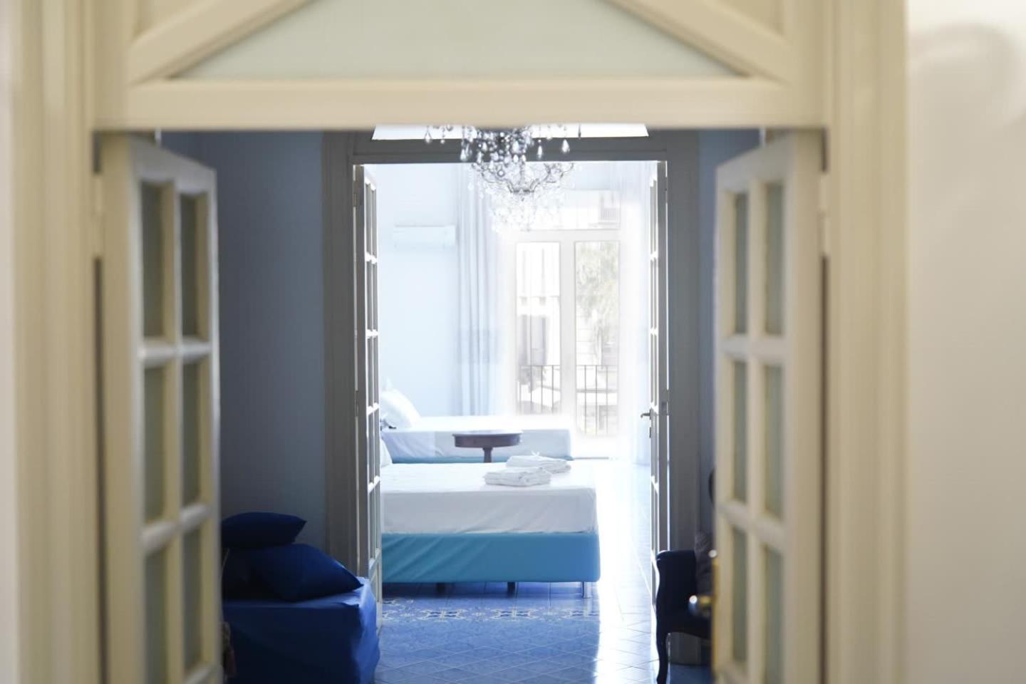 לינה וארוחת בוקר Ambasciata Sorrento Relais מראה חיצוני תמונה