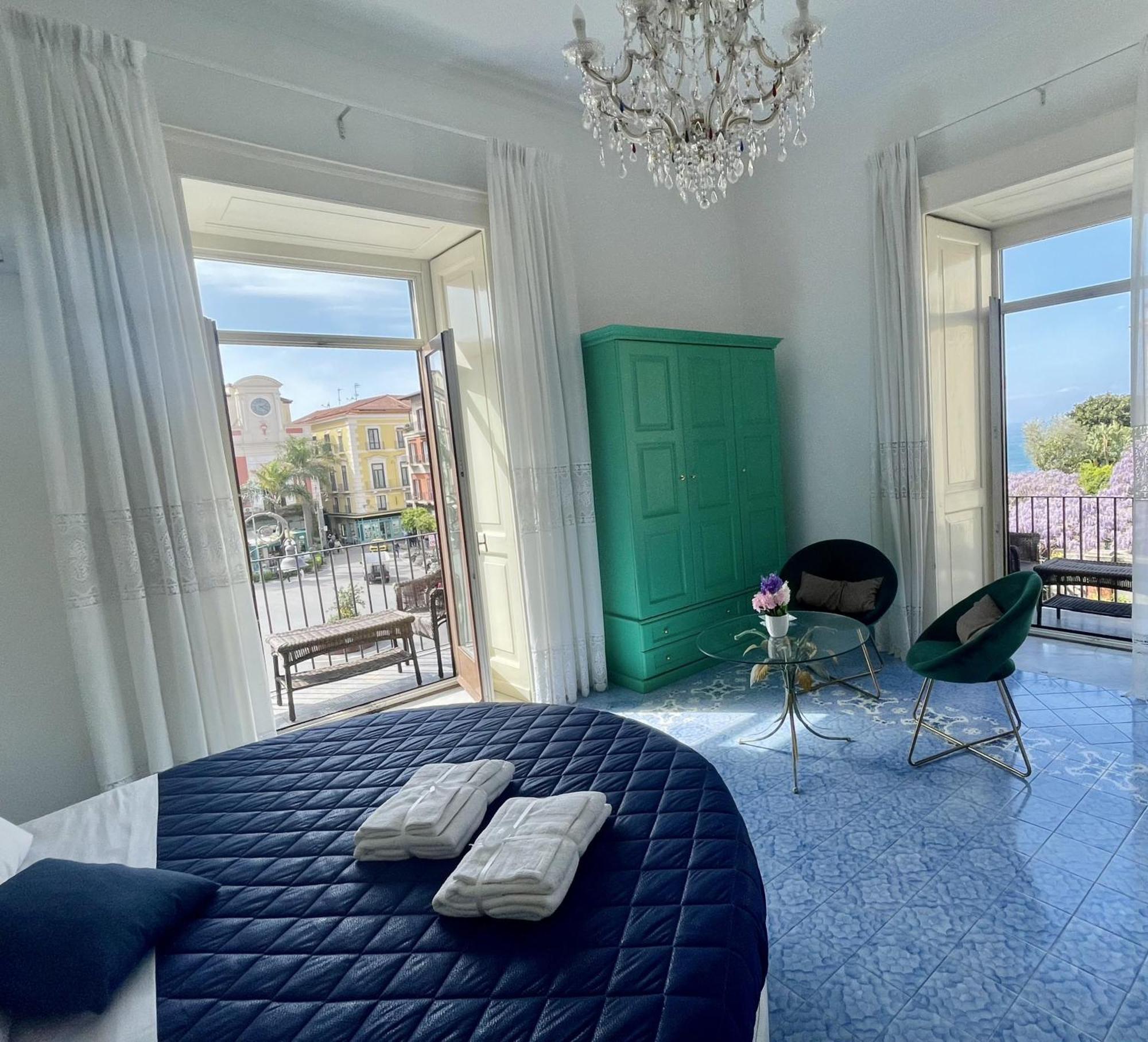 לינה וארוחת בוקר Ambasciata Sorrento Relais מראה חיצוני תמונה